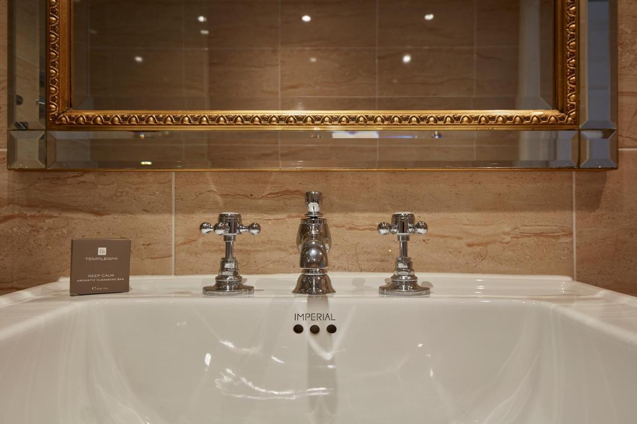 Angel Hotel Bury St. Edmunds Dış mekan fotoğraf