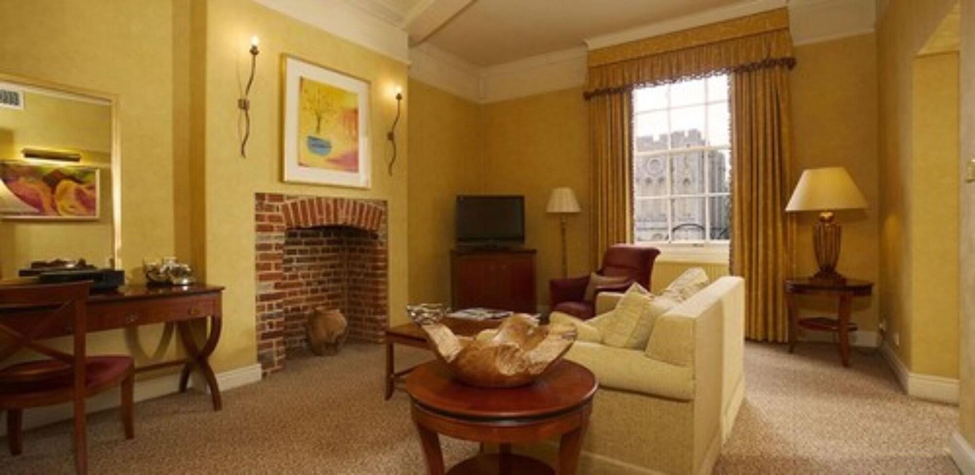 Angel Hotel Bury St. Edmunds Dış mekan fotoğraf