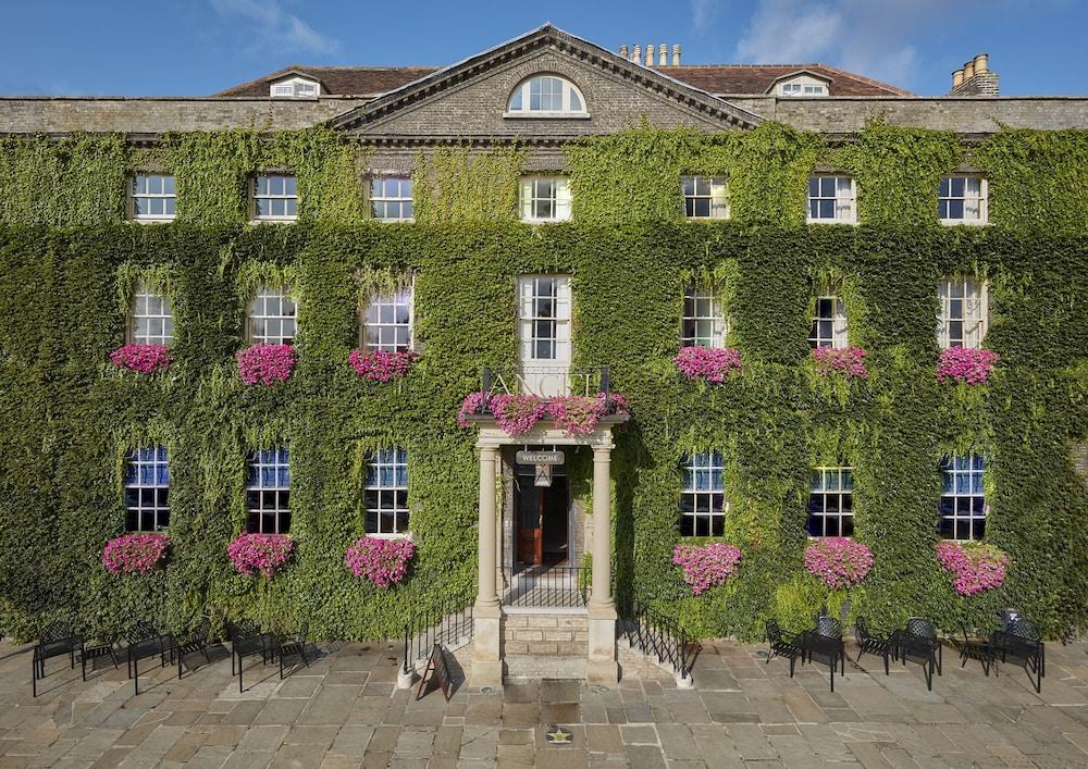 Angel Hotel Bury St. Edmunds Dış mekan fotoğraf